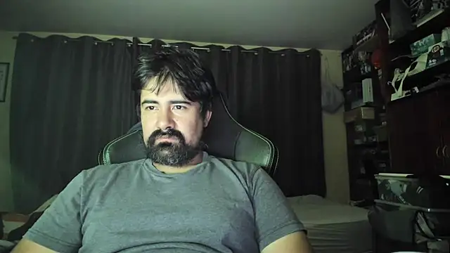 Snapshot of VonDoomdelToro chatting on 07.02.26 VonDoomdelToro online show from 07.02.26