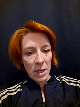 Snapshot of Mymiesexy chatting on 02.12.25 Mymiesexy online show from 02.12.25