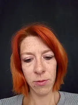 Snapshot of Mymiesexy chatting on 10.19.25 Mymiesexy online show from 10.19.25