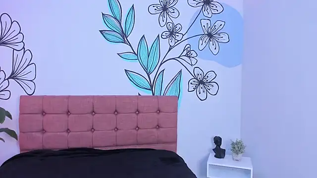 Snapshot of Sweet_Ariadna_ chatting on 02.26.25 Sweet Ariadna online show from 02.26.25