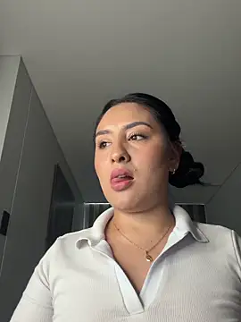 AnushaKumari online show from 04.17.26