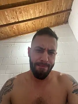 Snapshot of Oliverdrew_1 chatting on 01.27.25 Oliverdrew 1 online show from 01.27.25