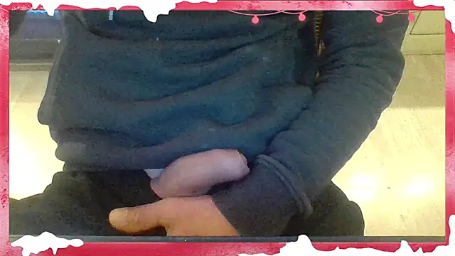 Snapshot of Remstr chatting on 12.31.24 Remstr online show from 12.31.24