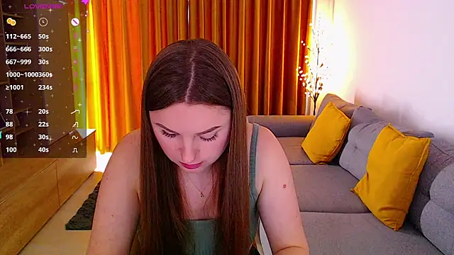 Snapshot of _Mia_Adams chatting on 02.13.25 Mia Adams online show from 02.13.25