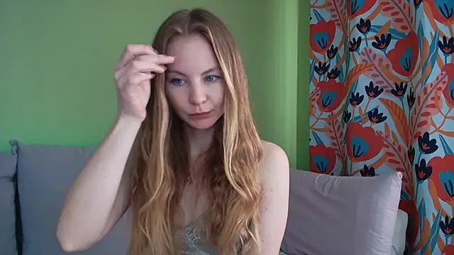 Cuddle Cat online show from 03.27.26