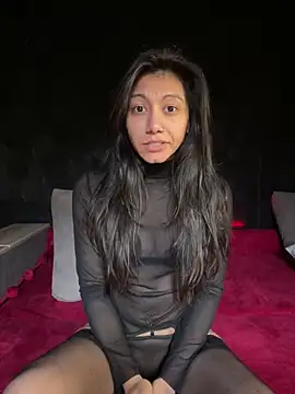 Snapshot of Kiscsillagg chatting on 02.21.25 Kiscsillagg online show from 02.21.25