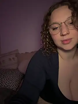 EmmieRae online show from 03.09.25