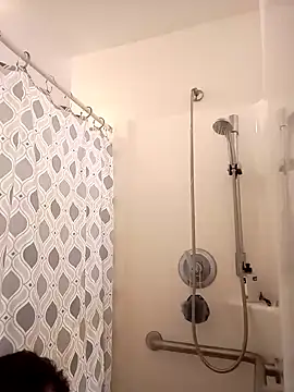 Snapshot of JGRisk chatting on 01.22.25 JGRisk online show from 01.22.25