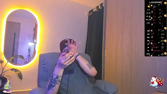 Snapshot of alejandro_calderon1 chatting on 12.07.24 alejandro calderon1 online show from 12.07.24