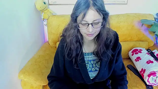Snapshot of Kyomi_chang chatting on 04.30.26 Kyomi chang online show from 04.30.26