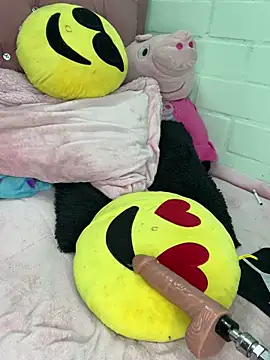 Snapshot of Sofhi_a20 chatting on 01.09.25 Sofhi a20 online show from 01.09.25