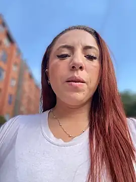 Snapshot of Sofhi_a20 chatting on 10.09.25 Sofhi a20 online show from 10.09.25