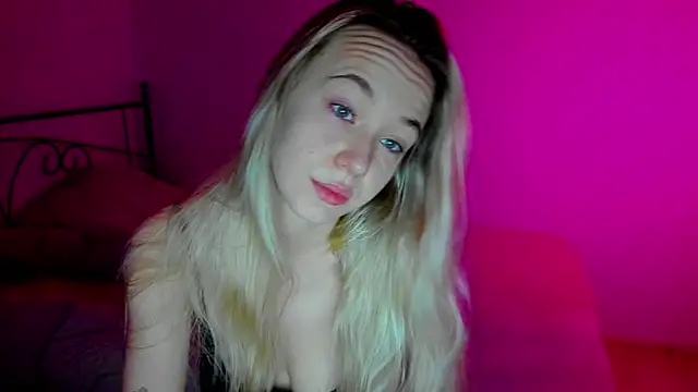 Snapshot of SexyCocobutt chatting on 01.23.25 SexyCocobutt online show from 01.23.25