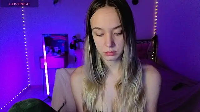 Snapshot of SexyCocobutt chatting on 11.02.25 SexyCocobutt online show from 11.02.25