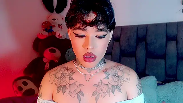 Snapshot of little_star_porn chatting on 02.13.25 little star porn online show from 02.13.25