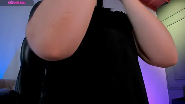 JennaOlsonX online show from 02.05.25