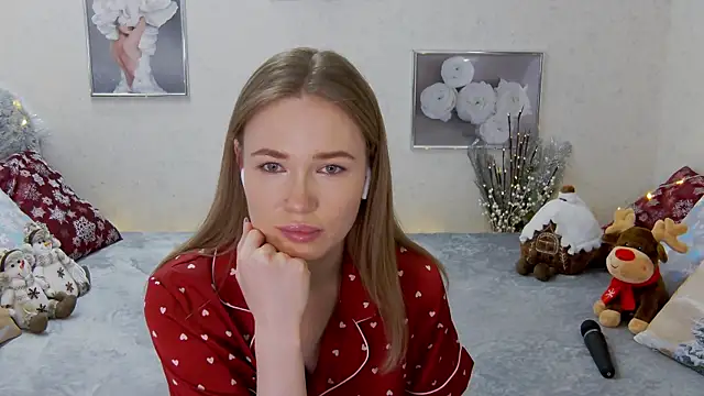 Snapshot of Veronika_Mitchel chatting on 01.14.25 Veronika Mitchel online show from 01.14.25