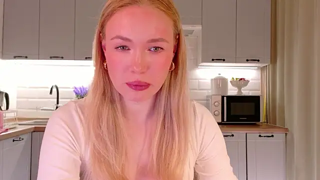 Veronika Mitchel online show from 03.31.26