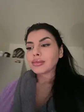 Snapshot of Scarlett-Dream chatting on 03.03.25 Scarlett-Dream online show from 03.03.25