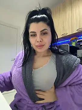 Snapshot of Scarlett-Dream chatting on 03.16.26 Scarlett-Dream online show from 03.16.26