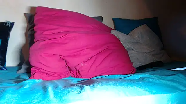 Snapshot of Queenofthenightx chatting on 09.26.25 Queenofthenightx online show from 09.26.25