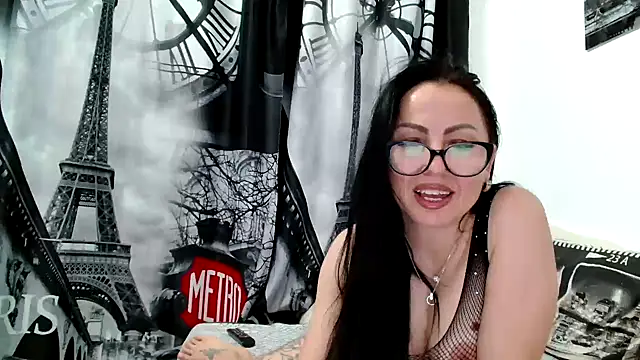 Snapshot of Anne30 chatting on 05.27.26 Anne30 online show from 05.27.26