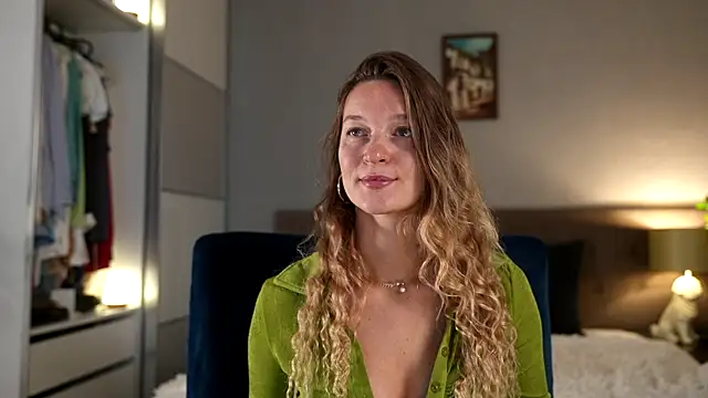 Special    online show from 09.26.25