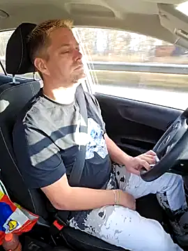 Trucker Hunter online show from 01.19.25