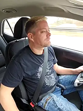 Trucker Hunter online show from 03.02.25