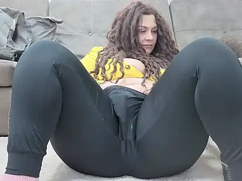 Nikole Vader online show from 03.28.26