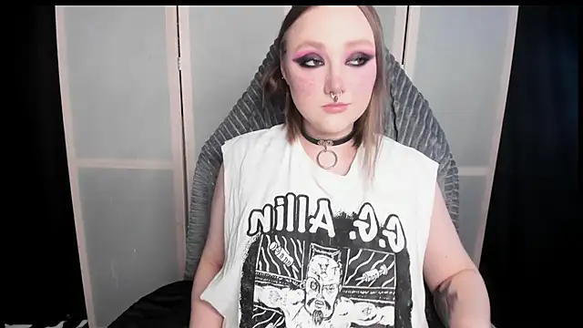 Snapshot of YourDyingBride chatting on 04.08.26 YourDyingBride online show from 04.08.26