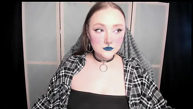 Snapshot of YourDyingBride chatting on 04.13.26 YourDyingBride online show from 04.13.26