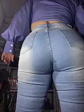 sammyqueenx21 online show from 03.11.25