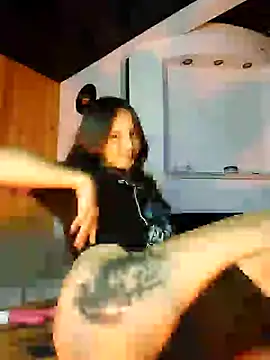  Laary online show from 01.17.25