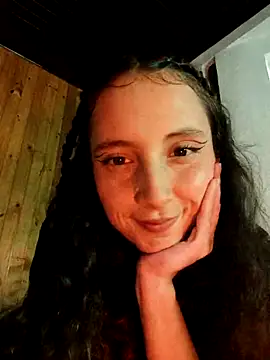  Laary online show from 03.12.25