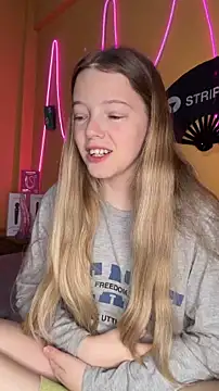 -veranito- online show from 04.08.26