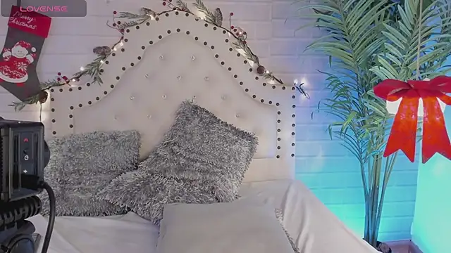  Eurekaa  online show from 12.13.24