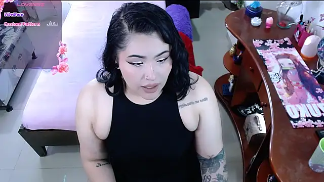 Snapshot of lufek23 chatting on 12.15.24 lufek23 online show from 12.15.24