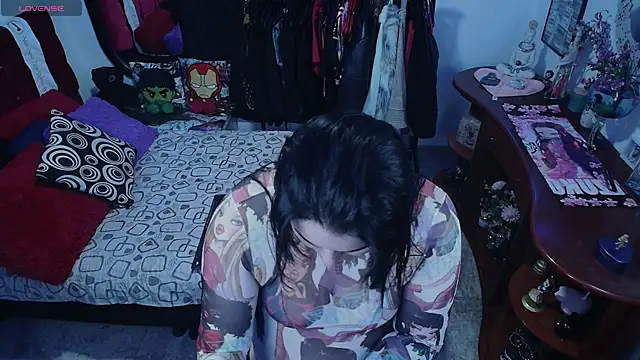 Snapshot of lufek23 chatting on 09.23.25 lufek23 online show from 09.23.25