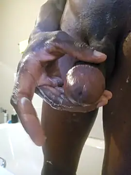 Snapshot of Mutukat chatting on 03.12.26 Mutukat online show from 03.12.26