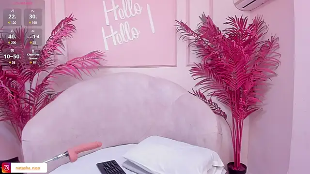 Natasharuso online show from 02.16.25