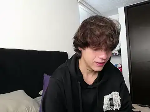 Snapshot of Santiago_kiler chatting on 03.08.25 Santiago kiler online show from 03.08.25