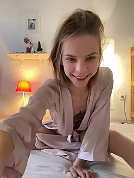 LeyaJohnson online show from 12.15.24