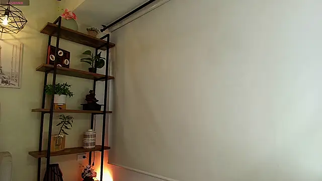 Sassy--Girl online show from 02.20.26