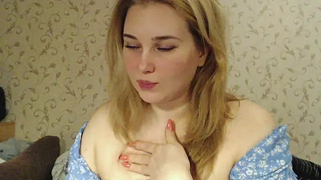 mmmPinUpGirl online show from 03.09.25