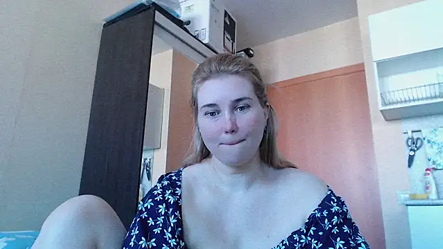 mmmPinUpGirl online show from 06.07.26