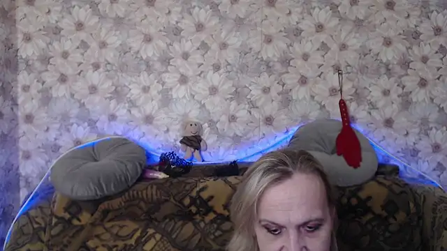 MissBekker online show from 03.07.25