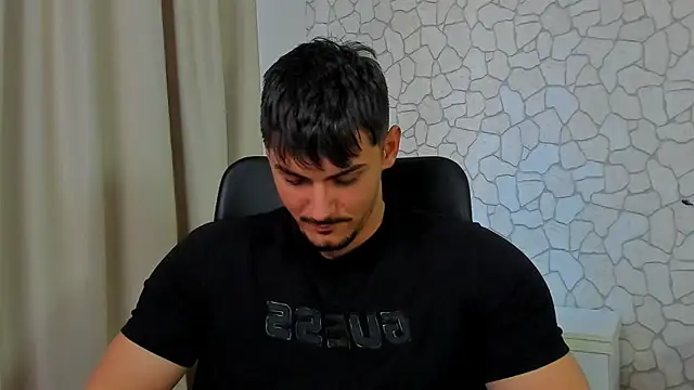 Snapshot of ClintMasters chatting on 02.11.25 ClintMasters online show from 02.11.25