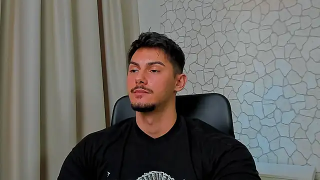 Snapshot of ClintMasters chatting on 02.14.25 ClintMasters online show from 02.14.25