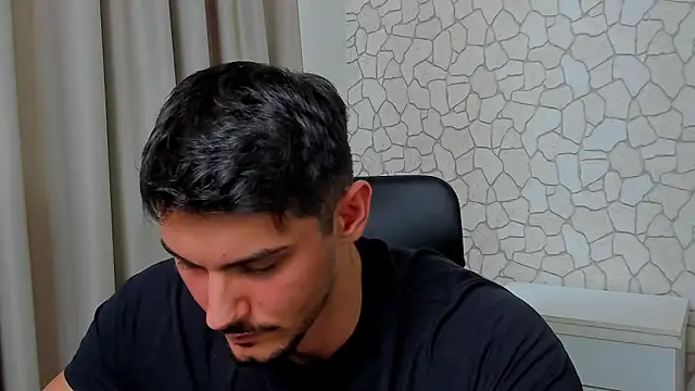 Snapshot of ClintMasters chatting on 02.17.25 ClintMasters online show from 02.17.25